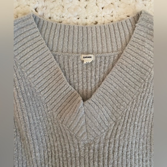 Garage V-neck knit sweater - Picture 6 of 7